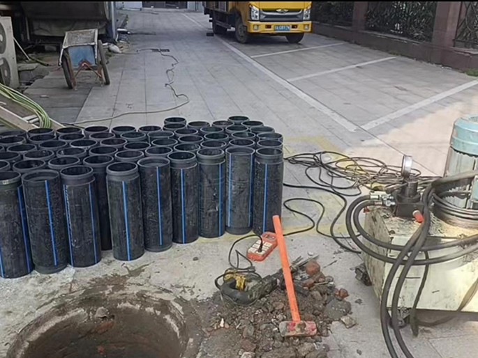 六安PE置换管厂家 DN315置换管 非开挖管短管置换